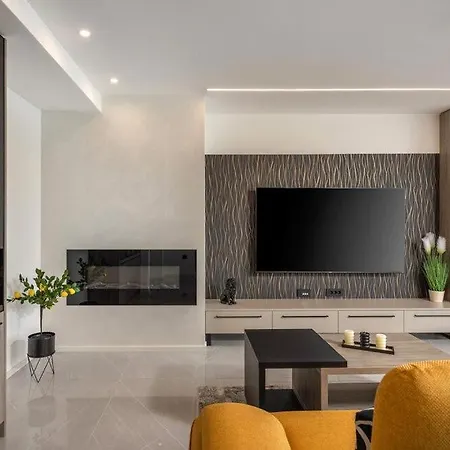 Aris By Guide Vila Urinj